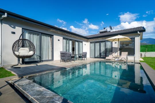 Villa Ariana